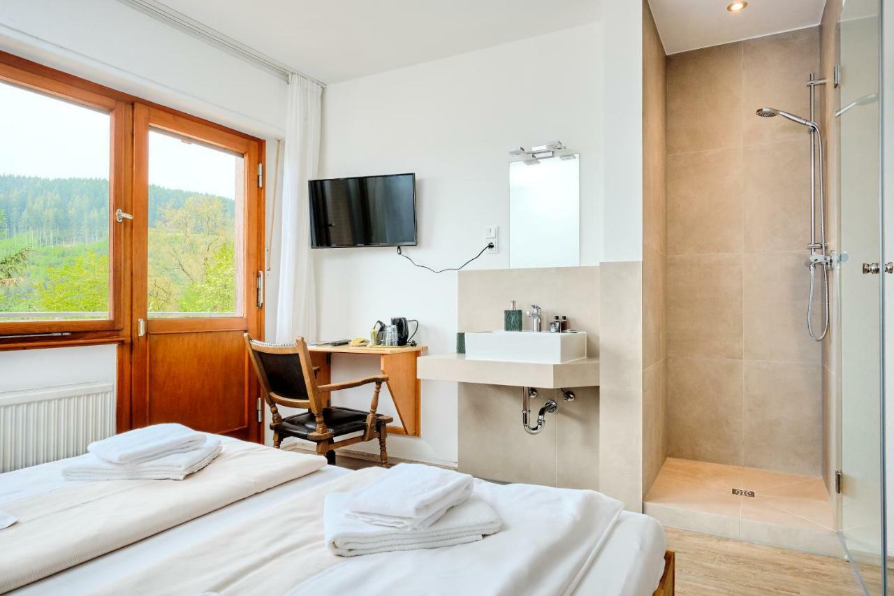 Pension Haus Am Einberg Meschede Exteriör bild