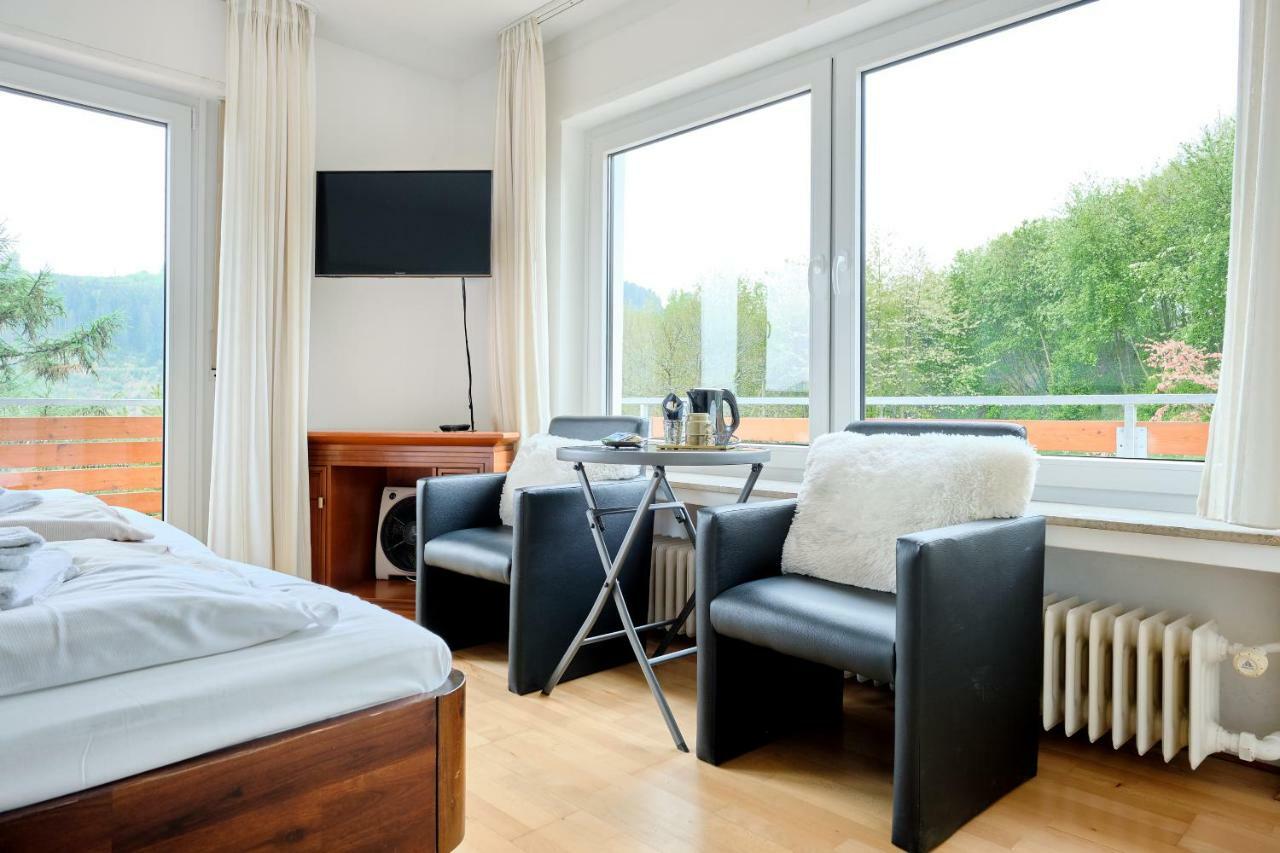 Pension Haus Am Einberg Meschede Exteriör bild